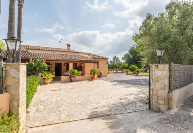 Casa vacacional con piscina privada en Pollensa, Mallorca